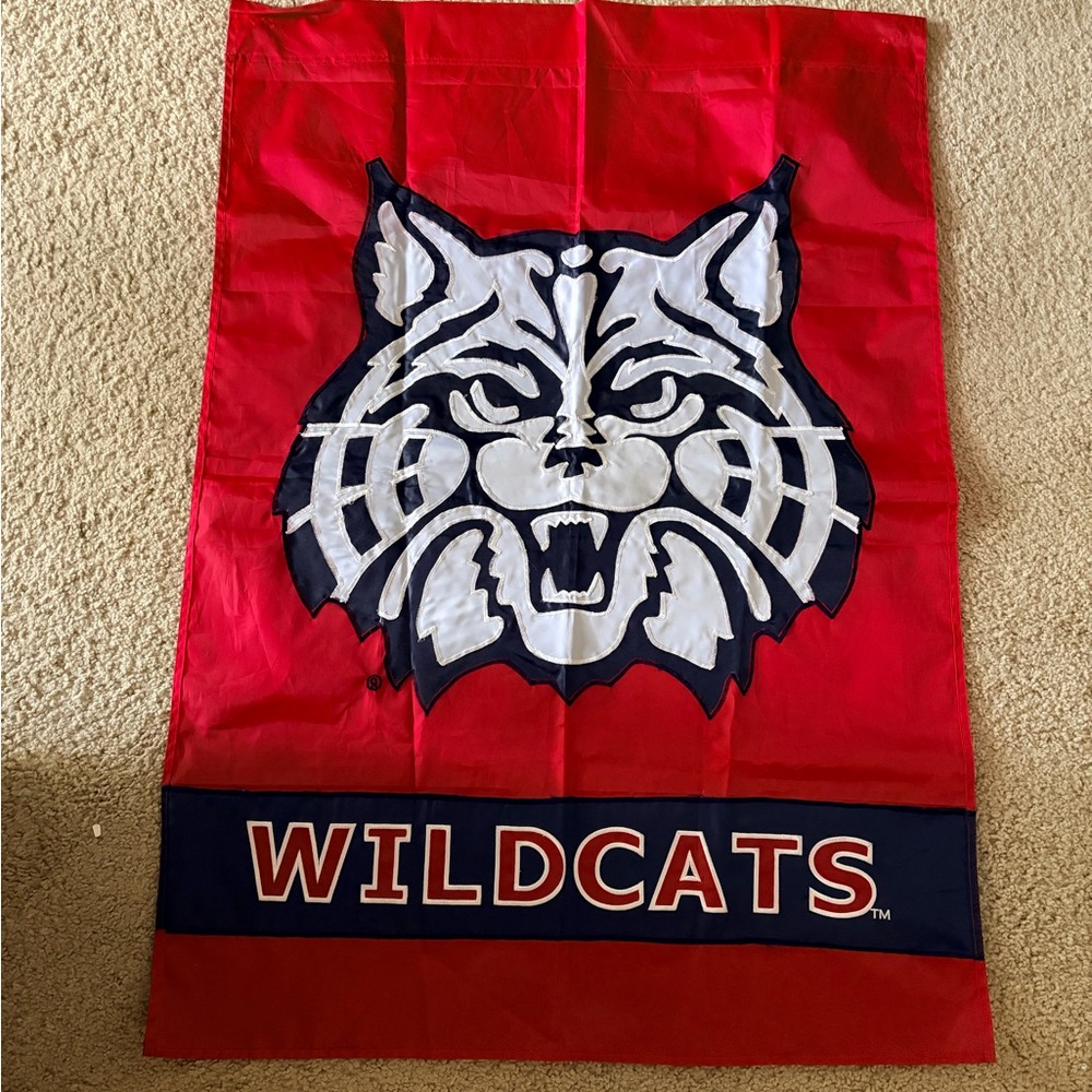 U of Arizona Wildcats Flag